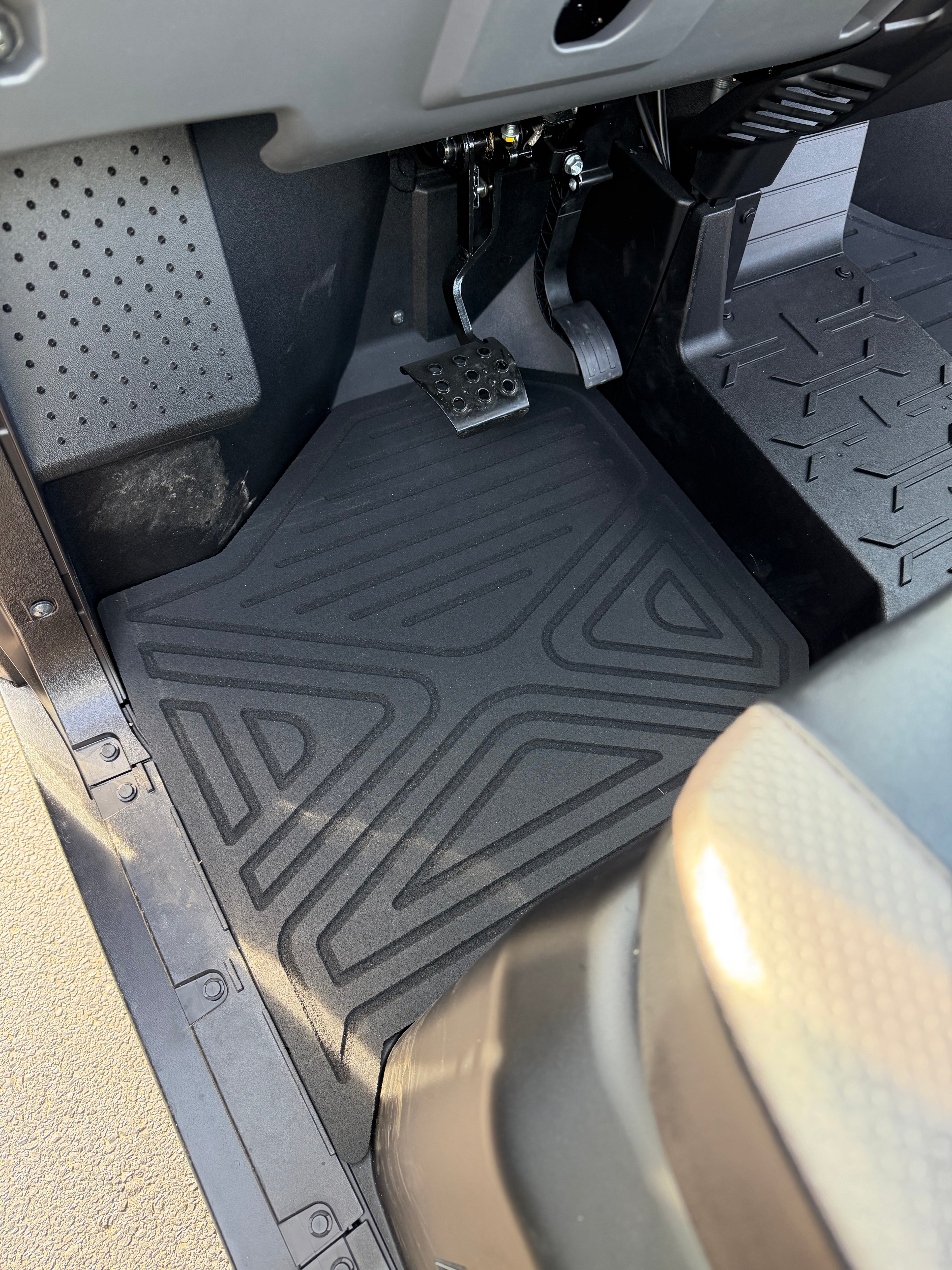 Kawasaki RiDGE HD 9mm Floor and / or Bed Mats