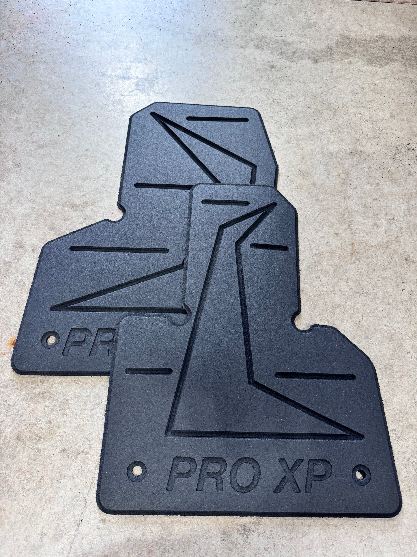 ALFOMBRILLAS ANTIDESLIZANTES DE TRACCIÓN POLARIS RZR PRO XP, PRO R y Turbo R