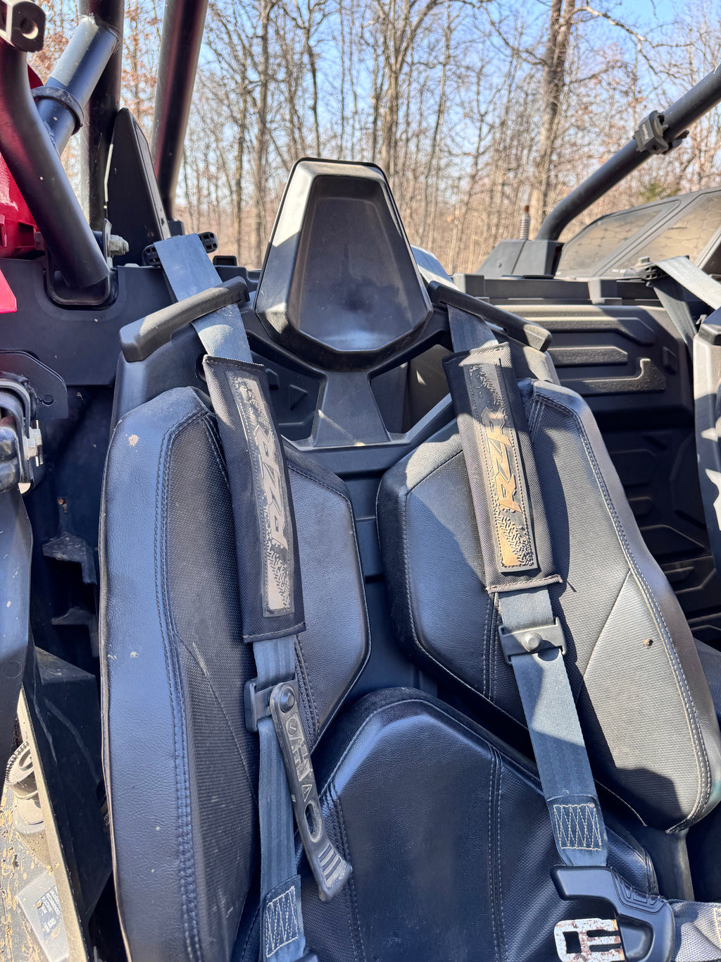 Polaris Pro XP / R seat belt retainers